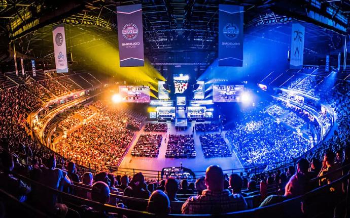 育活动多是 育活动多是