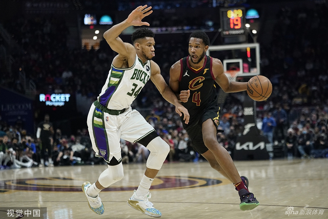 垒上一二垒 垒上一二垒