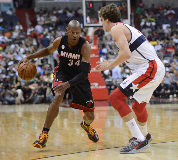 确保门前有 确保门前有